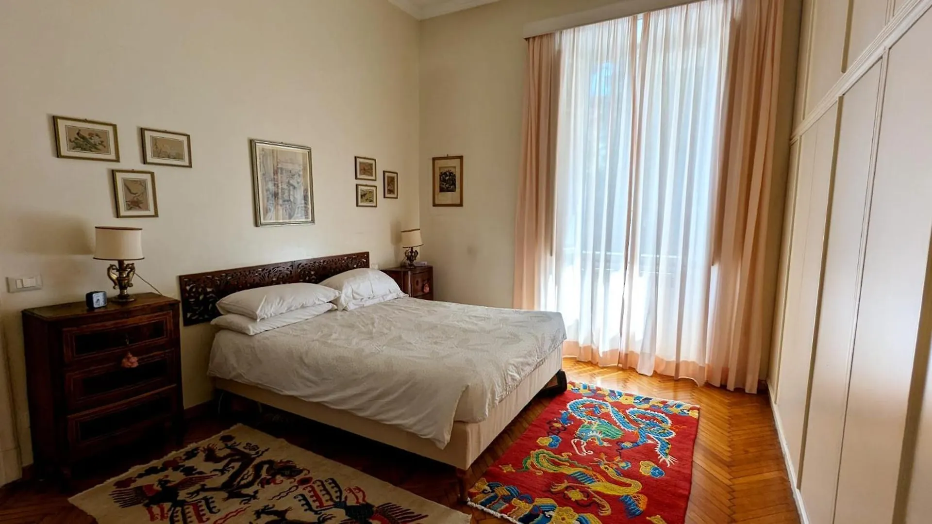 Beautiful 2-Bed Apartment In Roma
